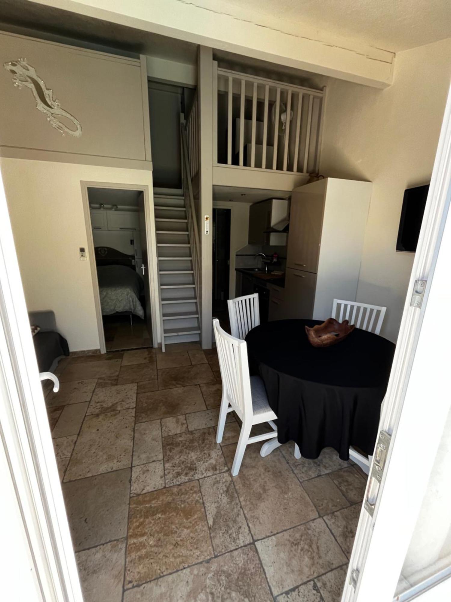 Havre De Paix Aux Portes De La Provence Verte - Hameau Des Pins 101 Forcalqueiret Eksteriør billede